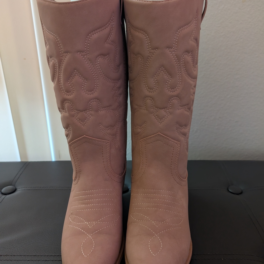 Women's Pink Western Boots